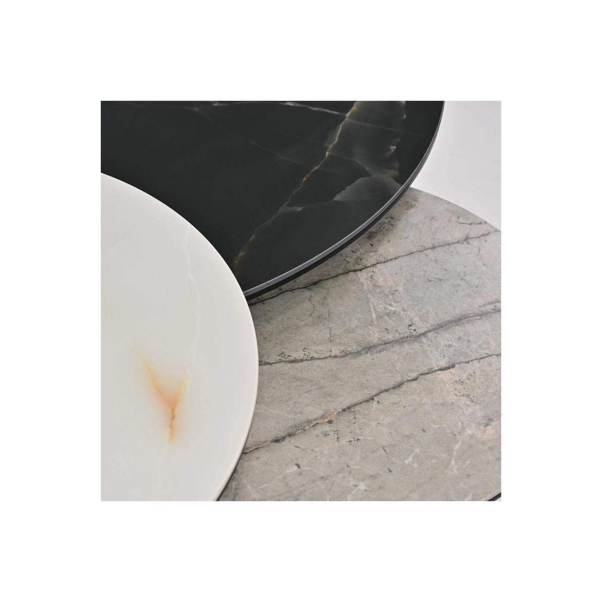 FRANCESCA COCKTAIL TABLE