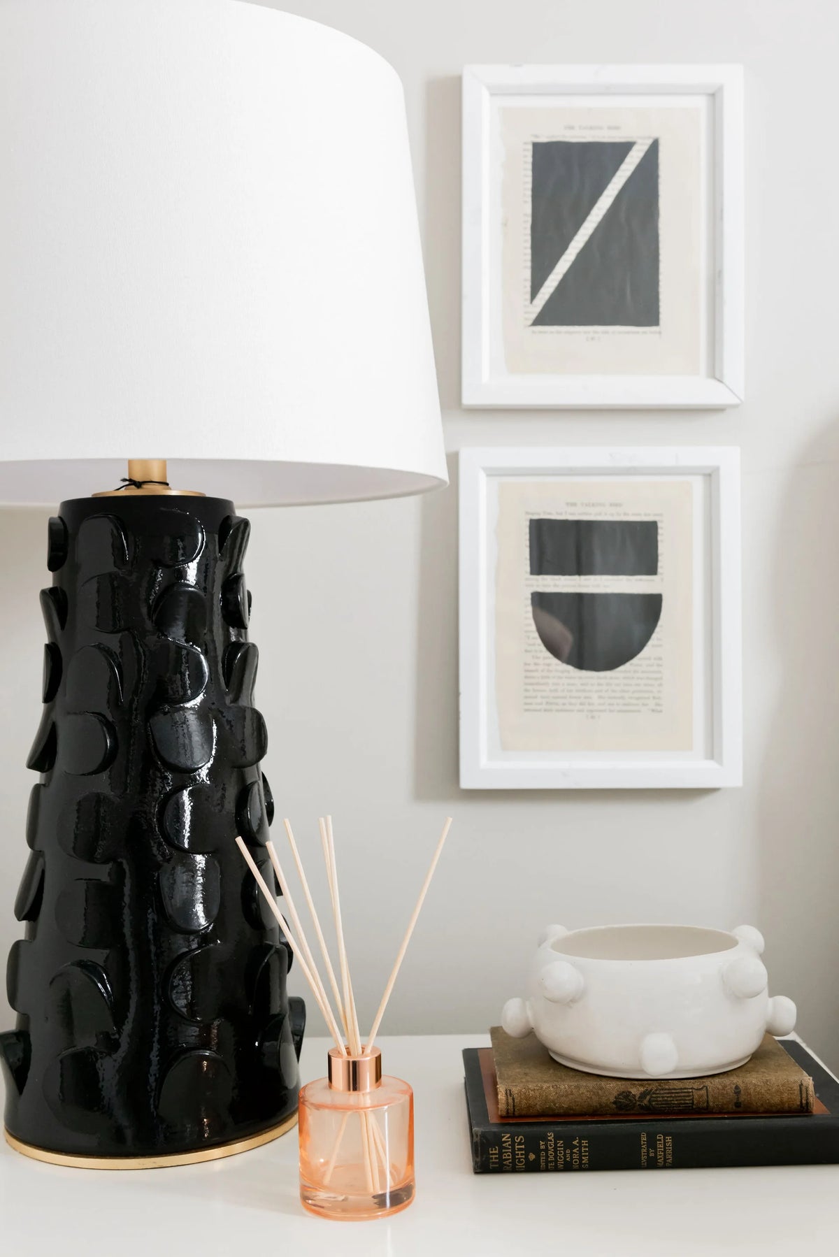 NAOMI TABLE LAMP
