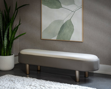 ODELLA BENCH