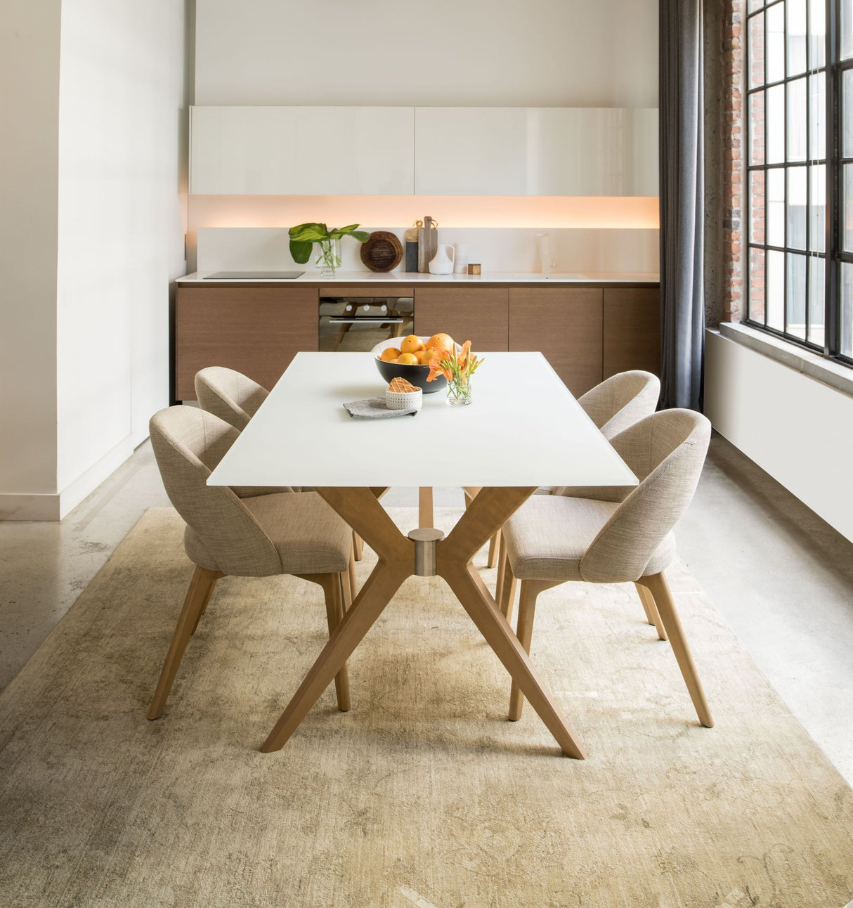 DOWNTOWN DINING CHAIR 5140