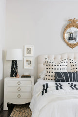 NAOMI TABLE LAMP